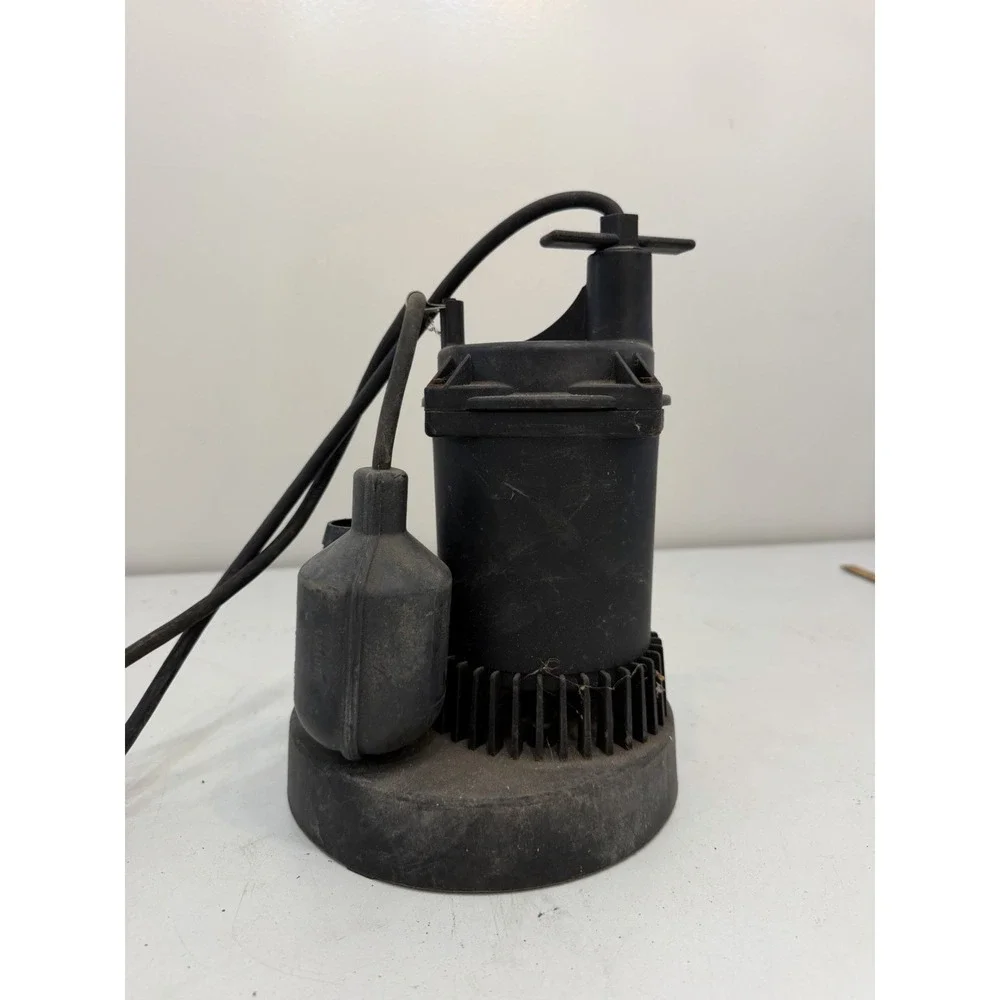 FLOTEC Automatic Submersible Sump Pump 1/3 HP - FP0S2400A-08